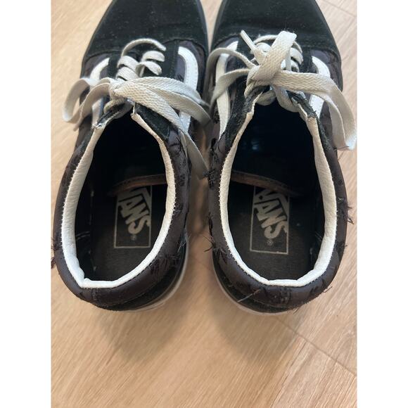 Vans Old Skool Stacked Black Satin Platform Shoes Flower Design Size 7.5 WOMENS - Picture 7 of 8